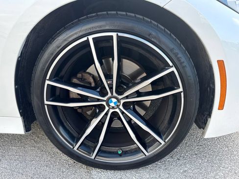 Certified 2023 BMW 330i Sedan w/ M Sport Package RWD image 5
