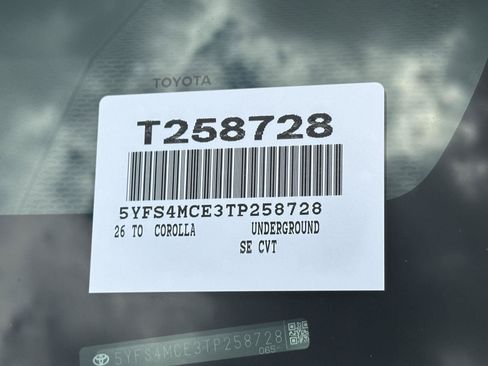 Used 2026 Toyota Corolla SE FWD image 14