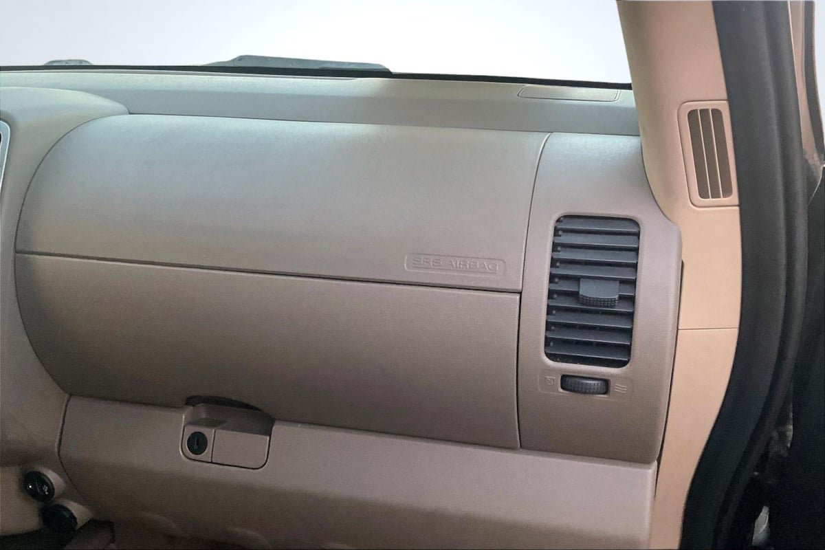 Used 2018 Nissan Frontier SV RWD image 15
