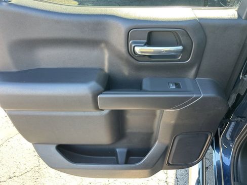 Used 2022 Chevrolet Silverado 1500 Custom image 33