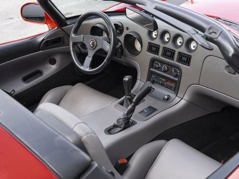 Used 1993 Dodge Viper RT/10 image 48