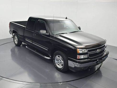 Used 2007 Chevrolet Silverado 1500 LT w/ Extended Cab Value Package RWD image 28