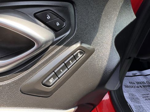 Used 2020 Chevrolet Camaro SS image 25