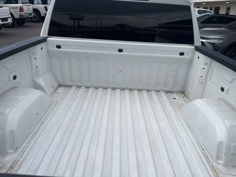 Used 2024 GMC Sierra 1500 Elevation w/ X31 Off-Road Package AWD/4WD image 6