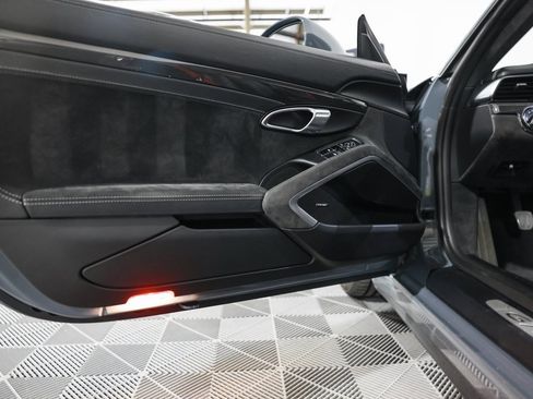 Used 2018 Porsche 911 GT3 w/ Sport Chrono Package image 30