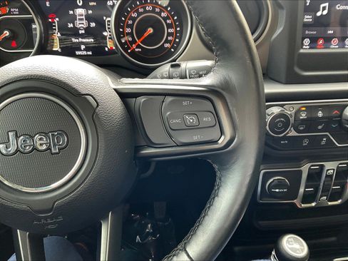Used 2020 Jeep Wrangler Unlimited Sport AWD/4WD image 12