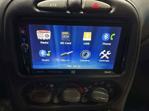 Used 2004 Pontiac Grand Am GT FWD image 27