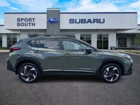 Used 2024 Subaru Crosstrek 2.5i Limited w/ Crosstrek Mirror Package image 2