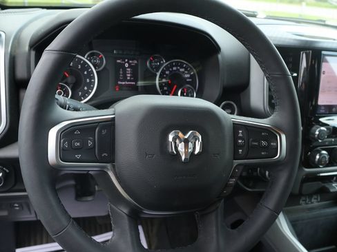 Used 2025 RAM 1500 Big Horn AWD/4WD image 29