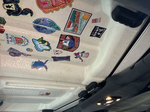 Used 2019 Jeep Wrangler Unlimited Sahara image 8