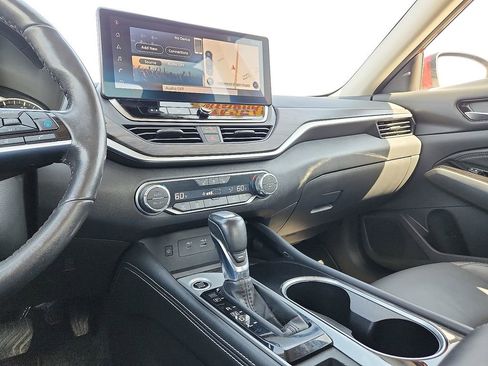 Used 2023 Nissan Altima 2.5 SL image 30