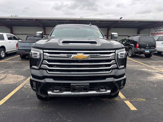 Used 2024 Chevrolet Silverado 2500 High Country w/ High Country Premium Package AWD/4WD image 18