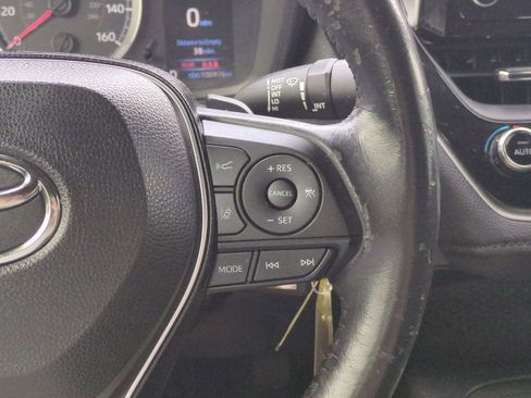 Used 2020 Toyota Corolla SE image 23