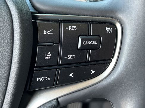 Certified 2023 Lexus ES 350 w/ Premium Package image 27