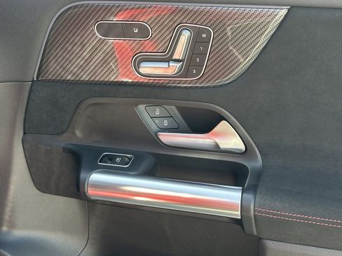 Certified 2022 Mercedes-Benz GLA 250 4MATIC image 16