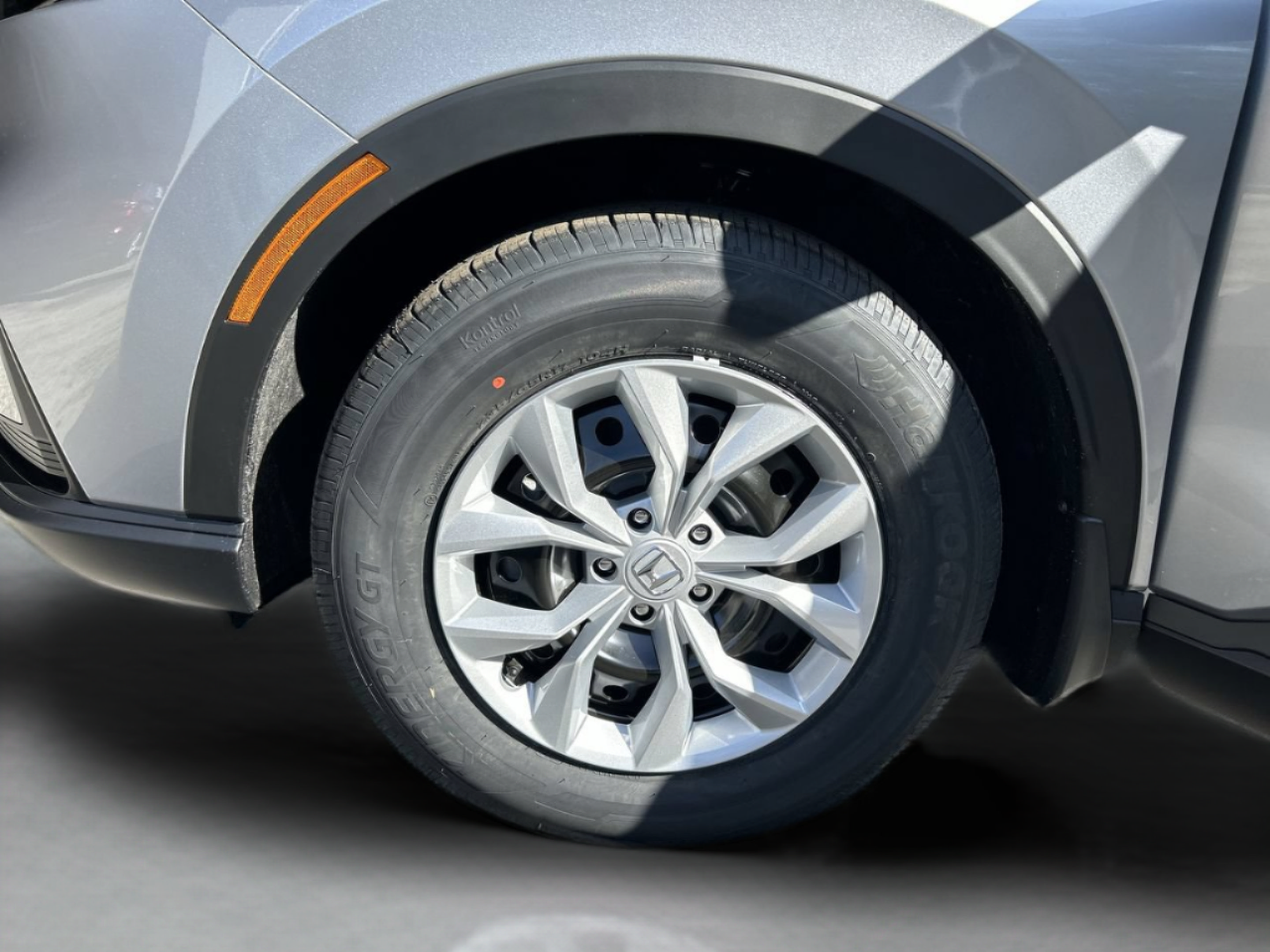 Used 2024 Honda CR-V LX image 30