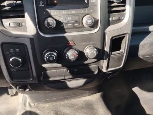 Used 2014 RAM 1500 Tradesman image 13