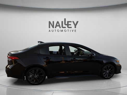 Used 2025 Toyota Corolla SE image 6