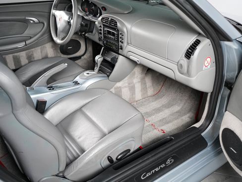 Used 2003 Porsche 911 Carrera RWD image 48