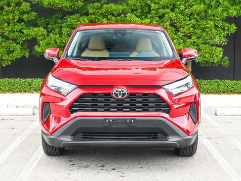 Used 2025 Toyota RAV4 LE FWD image 2