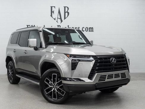 Used 2025 Lexus GX 550 w/ Cold Area Package AWD/4WD image 52