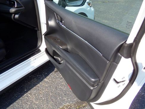 Used 2023 Toyota Camry SE image 71