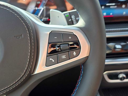 New 2026 BMW X7 M60i image 29