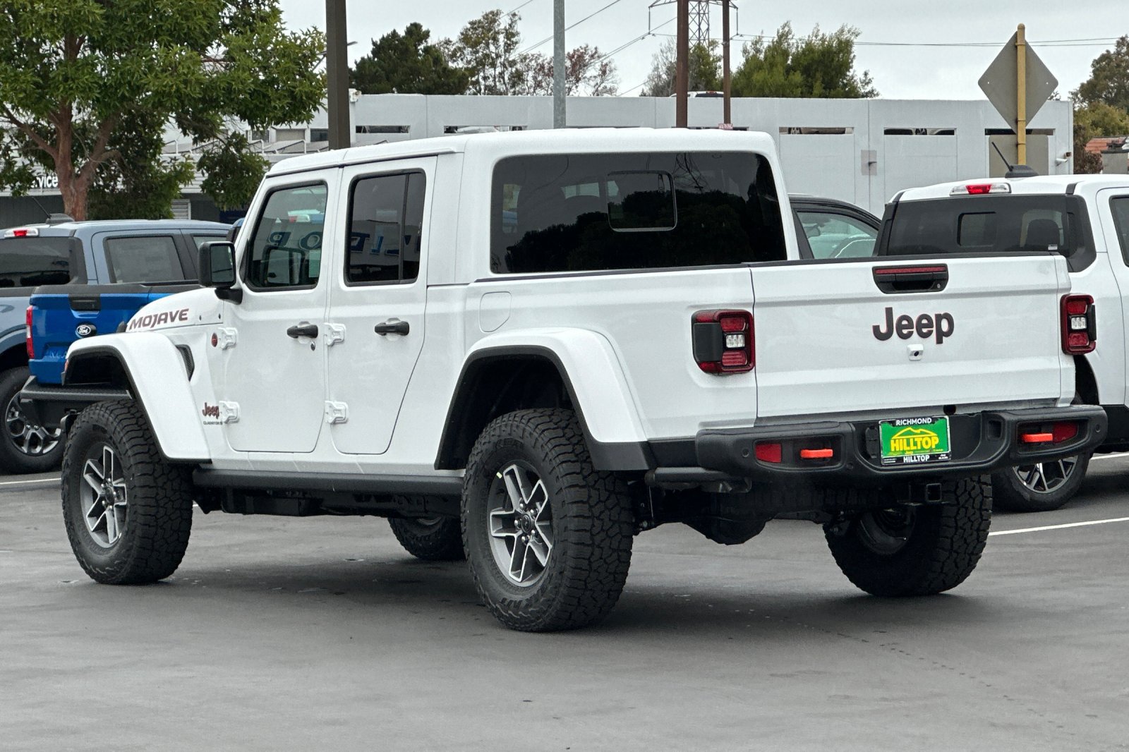 New 2026 Jeep Gladiator Mojave AWD/4WD image 6