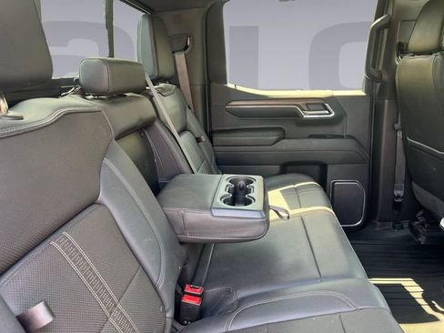 Used 2023 Chevrolet Silverado 1500 High Country AWD/4WD image 18