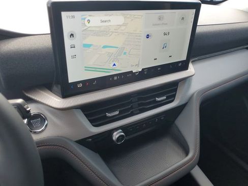 New 2026 Ford Explorer Active image 13