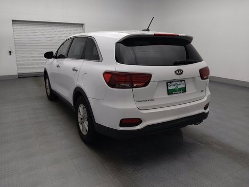 Used 2019 Kia Sorento FWD image 5