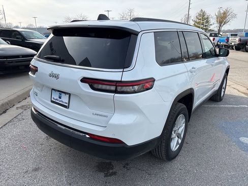 New 2026 Jeep Grand Cherokee L Laredo image 30
