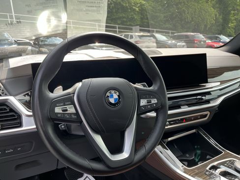 Certified 2024 BMW X5 xDrive40i image 11