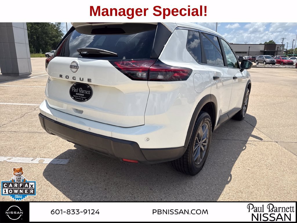 Used 2025 Nissan Rogue S FWD image 4