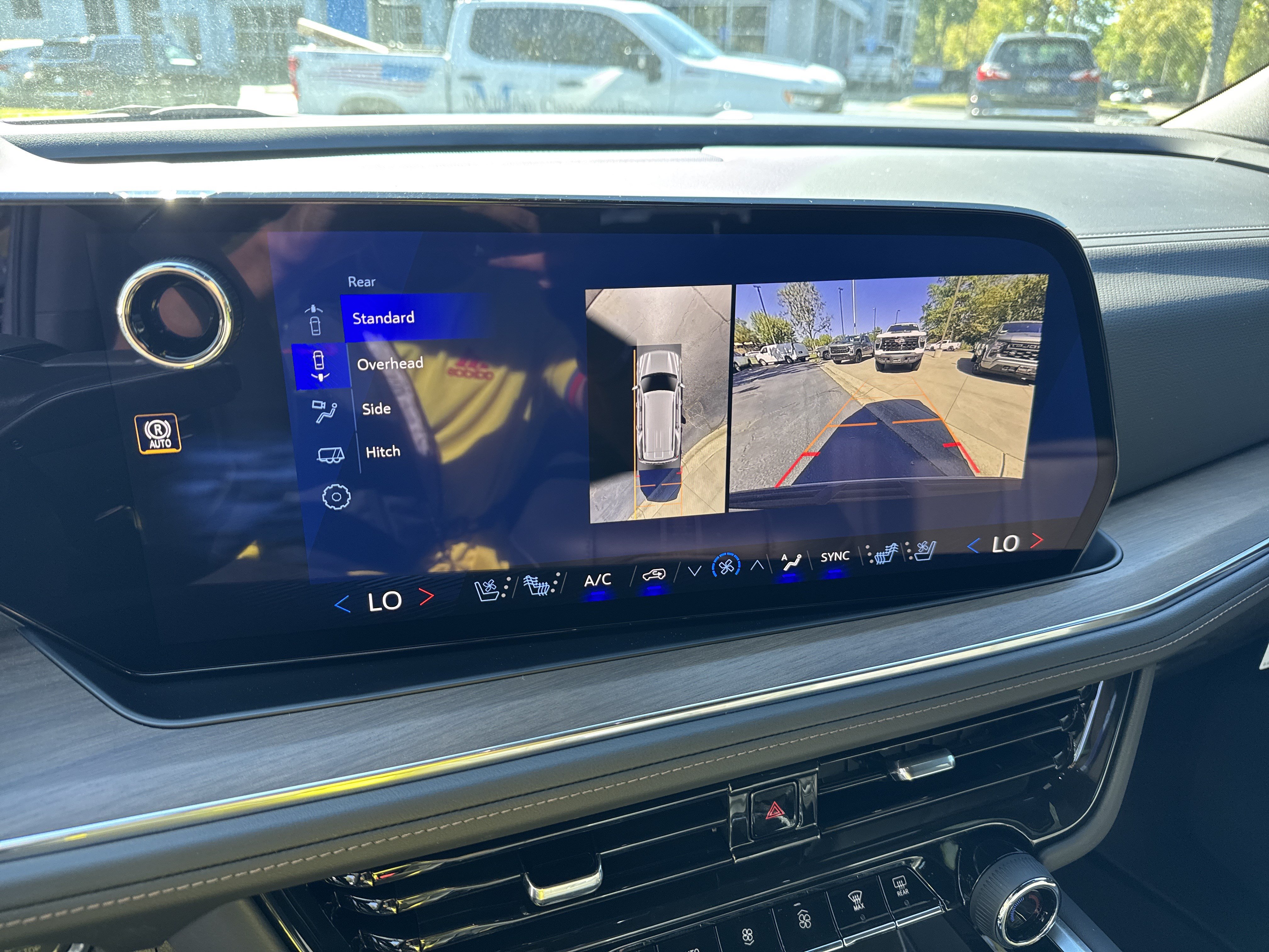 New 2027 Chevrolet Tahoe High Country AWD/4WD image 32