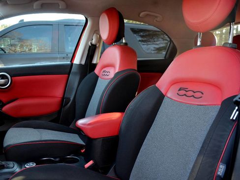 Used 2016 FIAT 500X Easy image 16