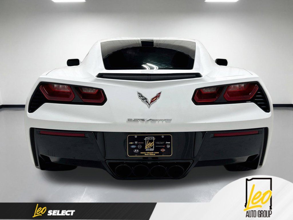 Used 2018 Chevrolet Corvette Stingray Coupe w/ 1LT RWD image 9