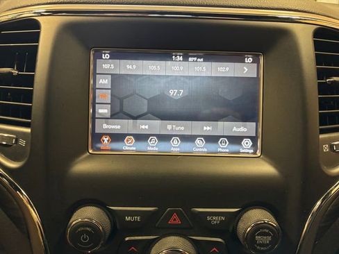 Used 2021 Jeep Grand Cherokee Laredo AWD/4WD image 19