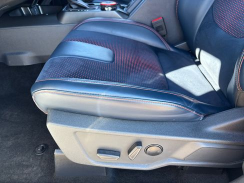 Used 2025 Ford Bronco Raptor image 13