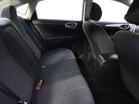 Used 2015 Nissan Sentra SV image 18
