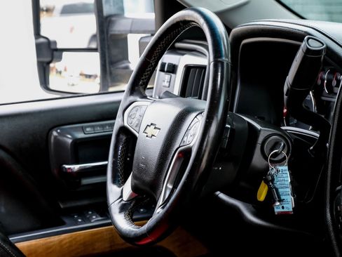 Used 2019 Chevrolet Silverado 3500 LTZ w/ Duramax Plus Package image 12