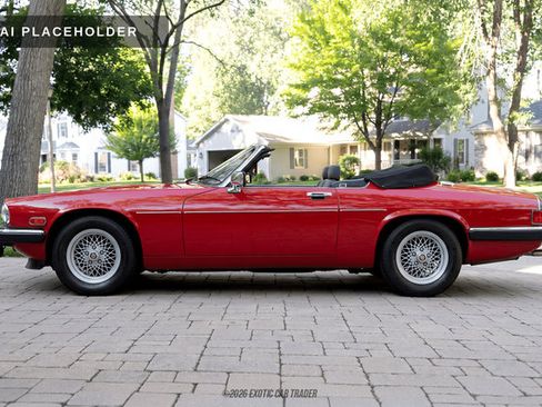 Used 1991 Jaguar XJS V12 Convertible RWD image 3