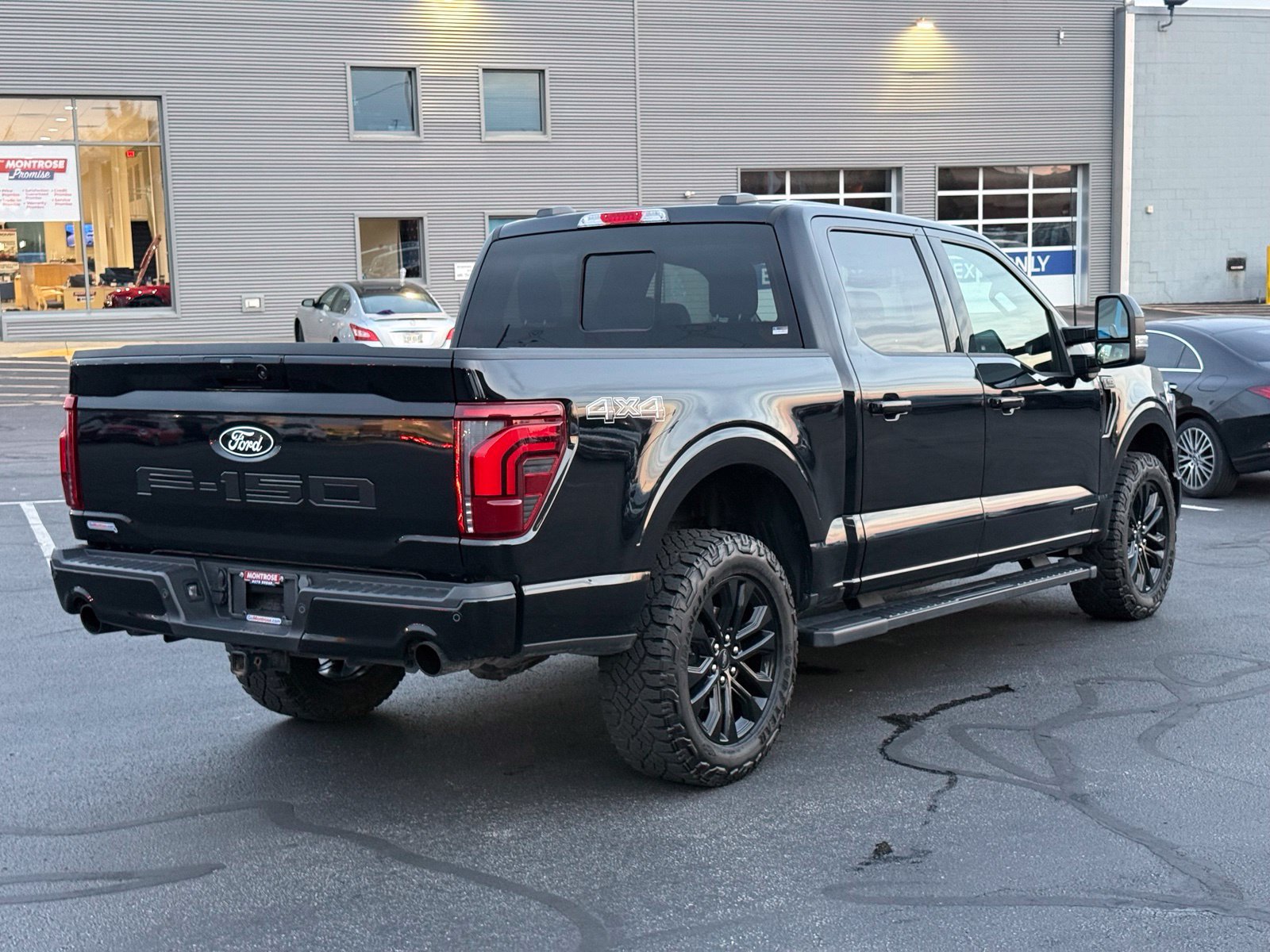 Used 2024 Ford F150 Lariat w/ Equipment Group 502A High AWD/4WD image 4