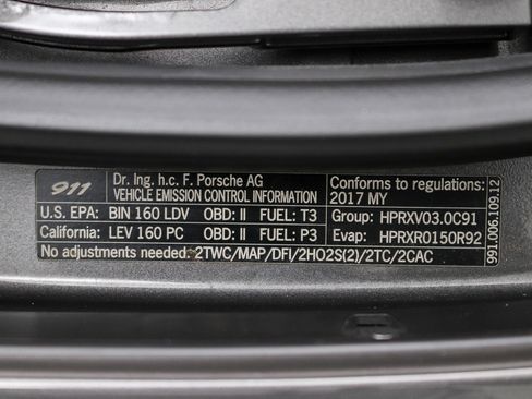 Used 2017 Porsche 911 Carrera image 42