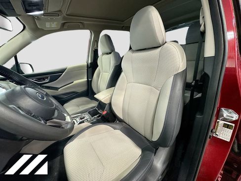 Used 2024 Subaru Forester Premium AWD/4WD image 23