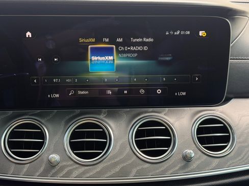 Used 2021 Mercedes-Benz E 63 AMG S image 27