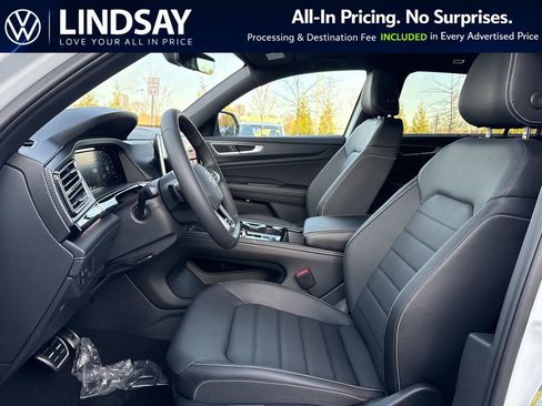 New 2026 Volkswagen Atlas Cross Sport SEL R-Line AWD/4WD image 9