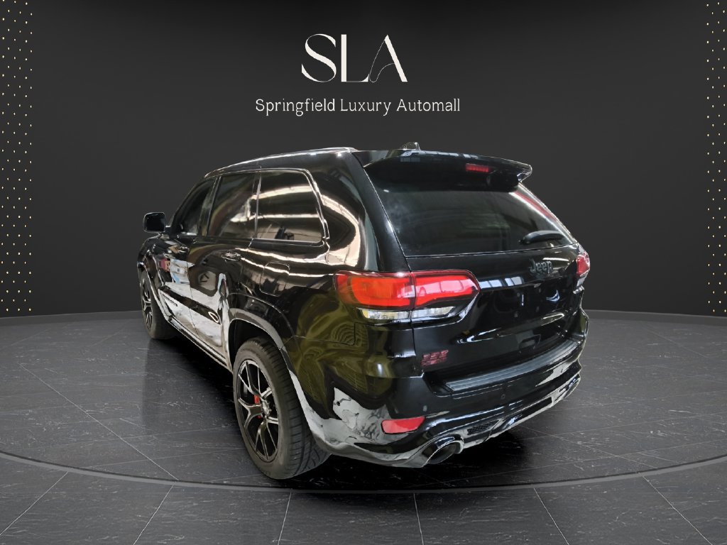Used 2021 Jeep Grand Cherokee SRT AWD/4WD image 5
