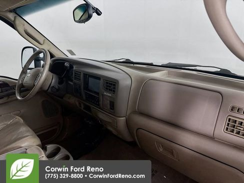 Used 2004 Ford Excursion Limited AWD/4WD image 29