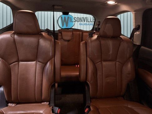 Used 2019 Subaru Ascent Touring w/ Popular Package #3 image 9